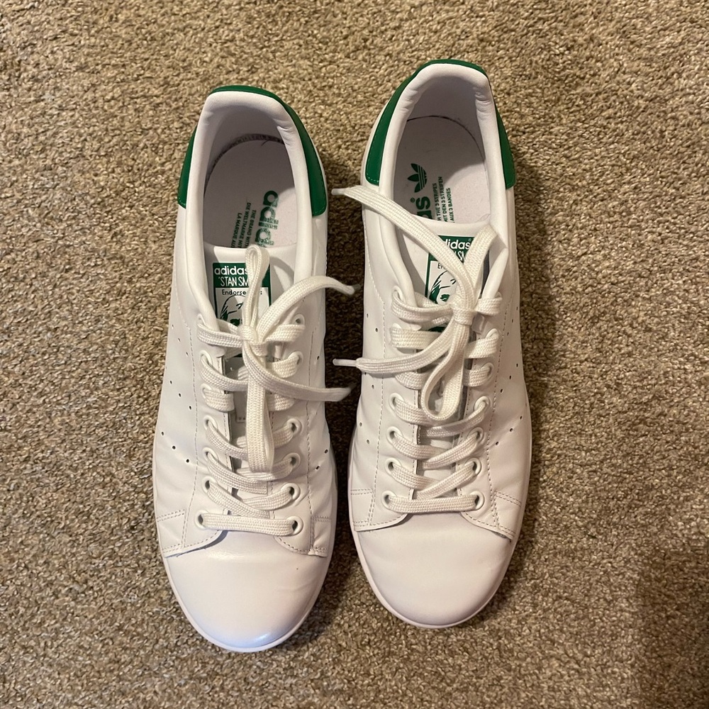 Mens adidas!